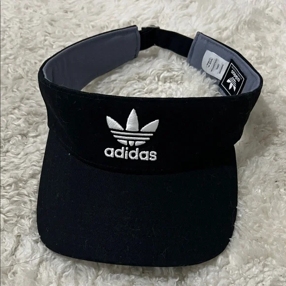 New - Adidas Black and White Sports Visor - Picture 1 of 3